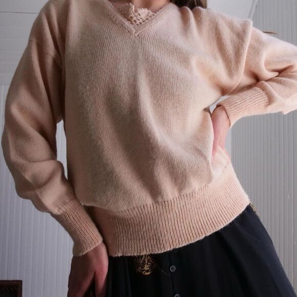 Vintage 90s Peruvian Connection super soft alpaca sweater - Picture 9 of 9